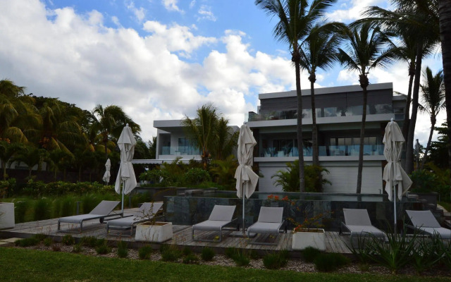 Rive Bleue Luxury Apartments