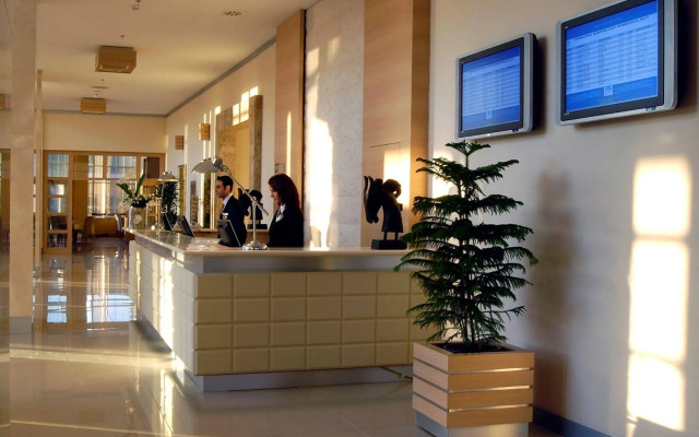 WOW Airport Hotel