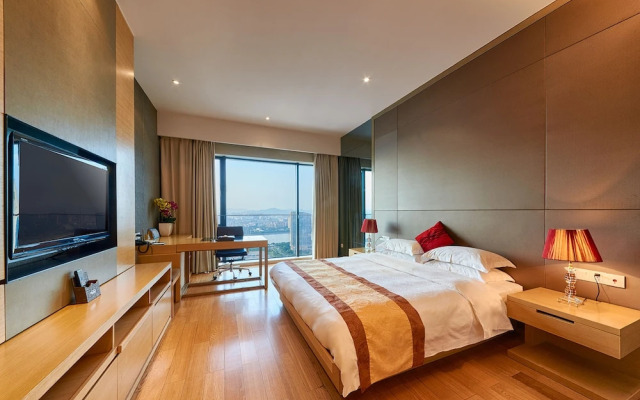 HeeFun Apartment GZ - Poly World Trading Center