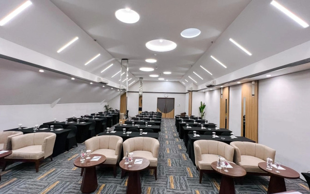 J4 Hotels Legian