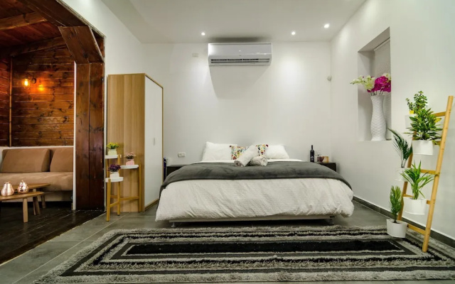 Kinneret Lodging