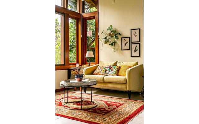 Ateliê aconchegante em meio à natureza ATL018