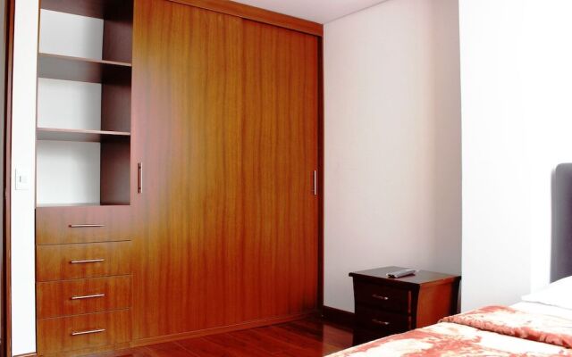 Luxury Suites & Apartments