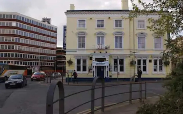 Station Hotel