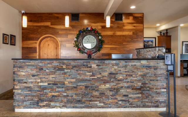 Best Western Swiss Clock Inn