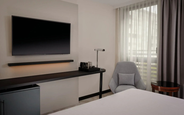 Courtyard by Marriott Paris Arcueil
