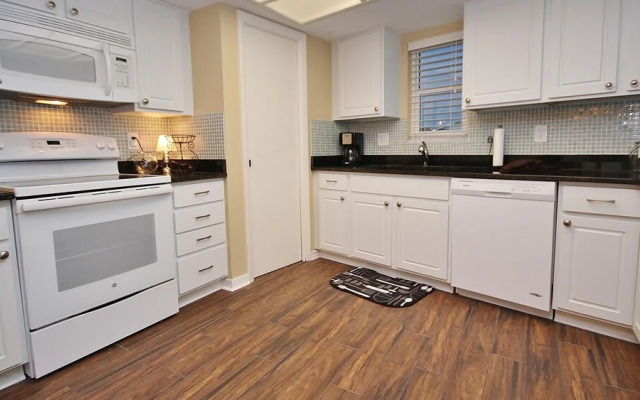 Beach Haven by Teeming Vacation Rentals