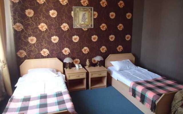 Guest House INN & Hostel