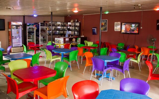 De Genesix Hotel
