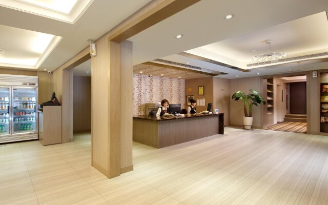 Rf Pretty Hotel