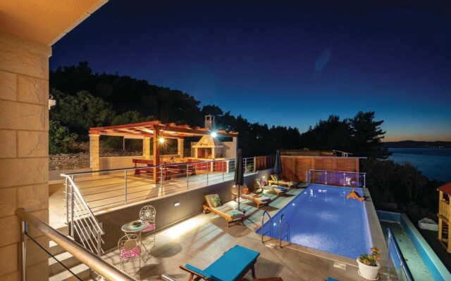 Nice Home in Crnja Luka With Wifi and 4 Bedrooms