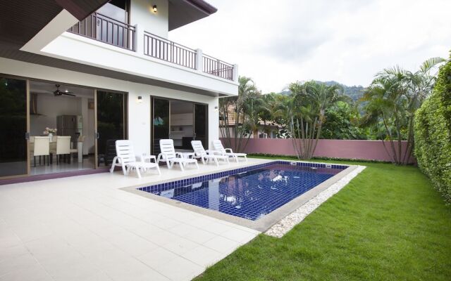 Pool Villa 3 Bedrooms Mountain View