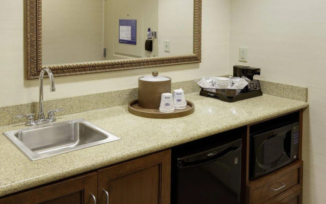 Hampton Inn Springfield South Enfield