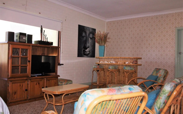 Pine Villas - Walk To Beach Ocean Views