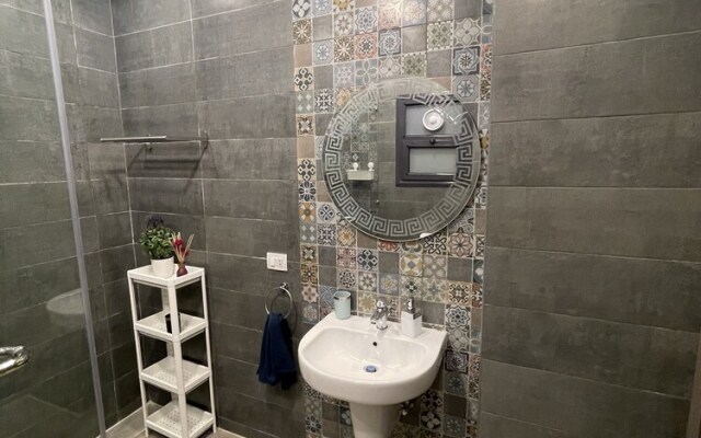 Lovely 2-bed Apartment in Kafr Nassar
