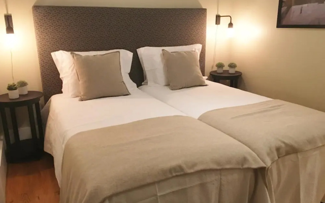 Lisbon Finestay Bica