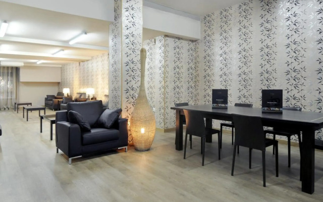 Mediterraneo Real Apartamentos Turísticos