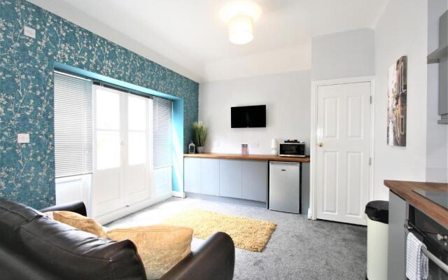 Albion Street Serviced Apartments