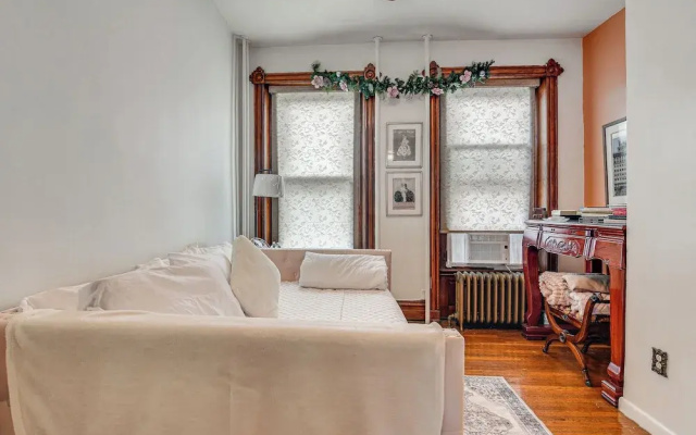 Pet-friendly Allentown Apt Near Hamilton District!