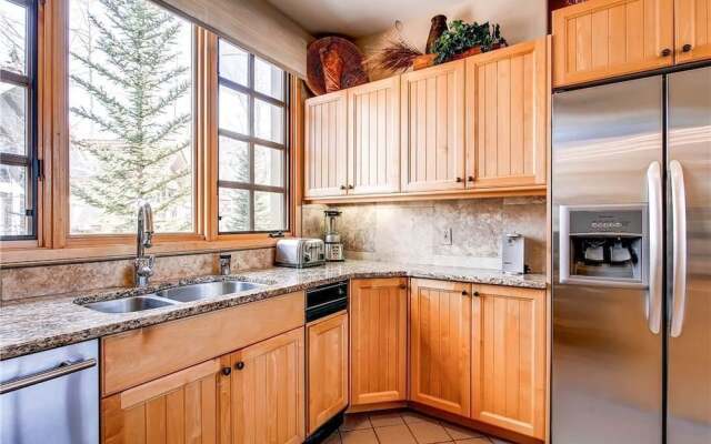 Telluride Alpine Lodging