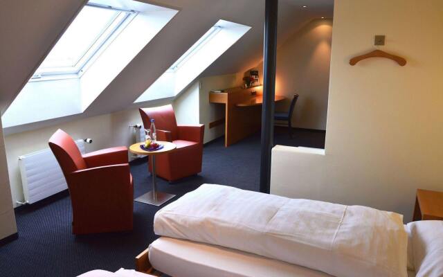 Hotel Urs Und Viktor