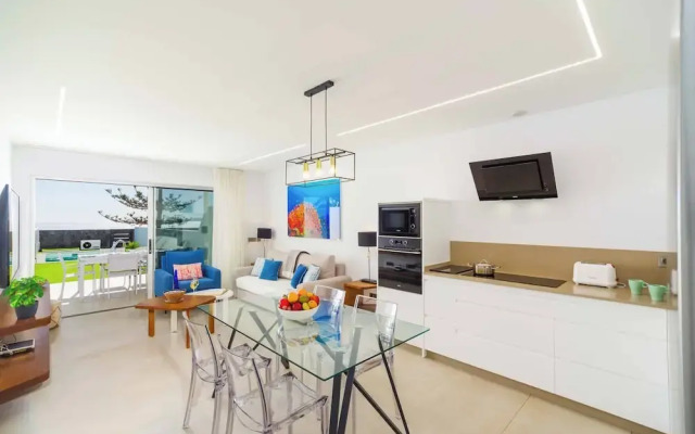 Marina Suite Villa Agua