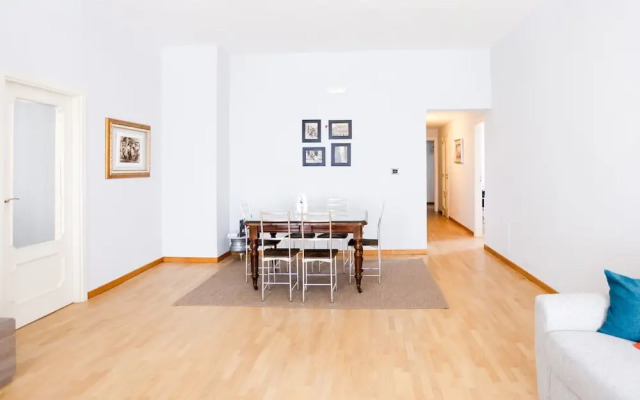 Riviera di Chiaia 207