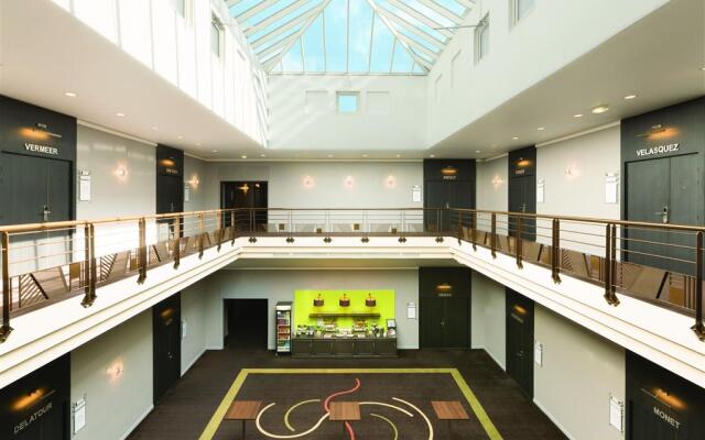 Mercure Chantilly Resort & Conventions