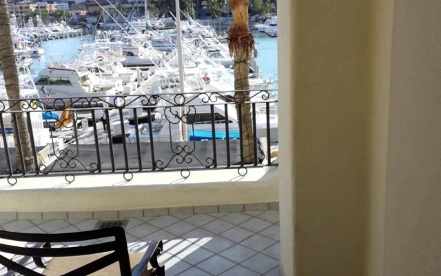 Great Nautical JR Suite Studio IN Cabo