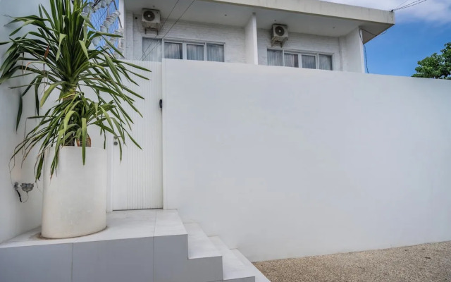 Dreamland Villa with Pool 3 min to Beach