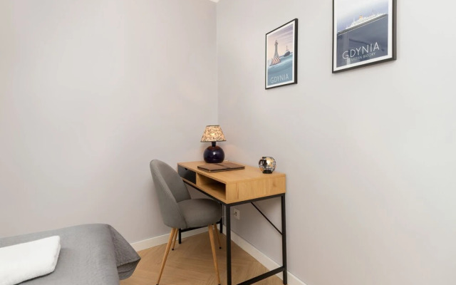 Apartment Zeromskiego Gdynia by Renters