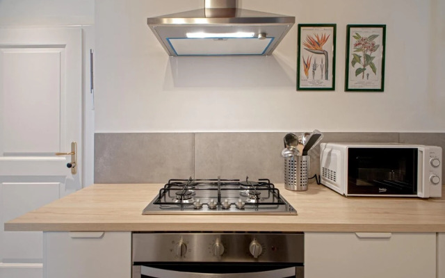 Art Living Apartment