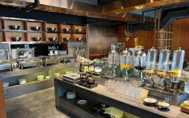 Tuyue Art Hotel（Sunshine 100 Wanda Plaza）