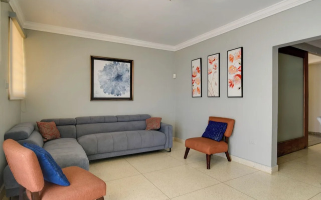 Private Heated Pool: Walk to Isla Verde Beach