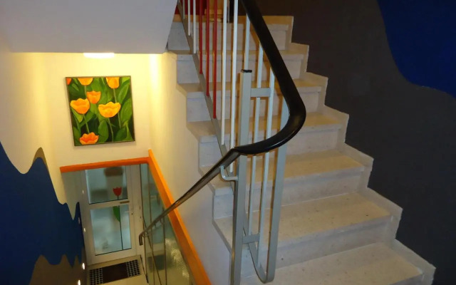 Air Boardinghouse Tulip