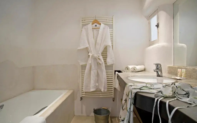 Lodge Sainte Helene
