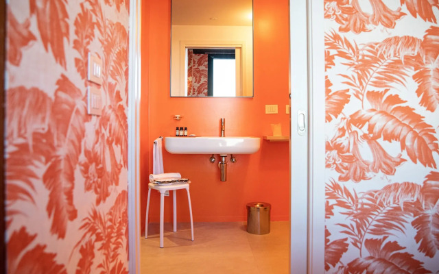 Collini Rooms