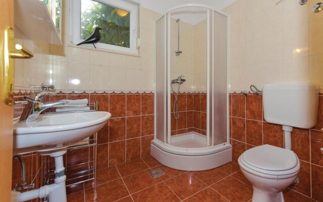 Nice Home in Vodice With Wifi and 1 Bedrooms