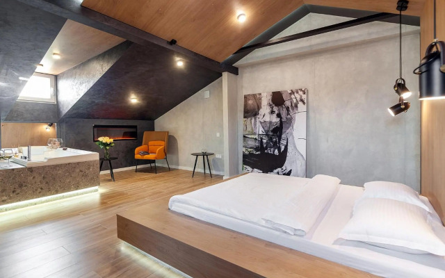 Royal VIP jacuzzi Balabana 23