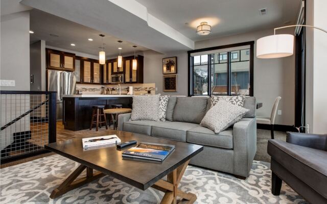 3815 Blackstone Drive Townhome by RedAwning