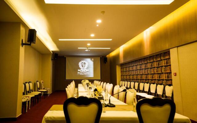 Monte Cassino Boutique Hotel