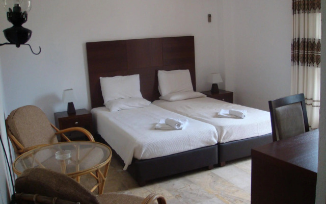 Lili Hotel