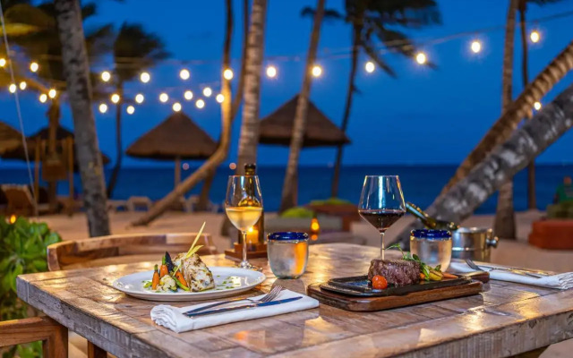 Mahekal Beach Front Resort & Spa