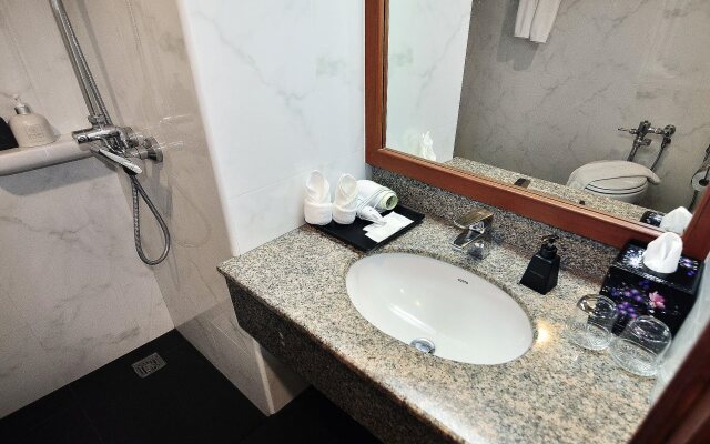 Silom City Hotel