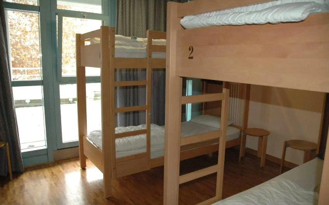 Geneva Hostel