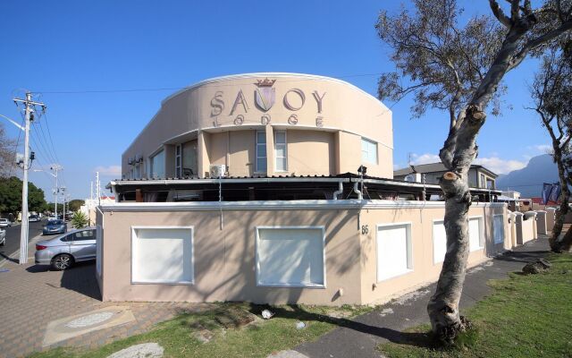 Savoy Lodge Cape Town