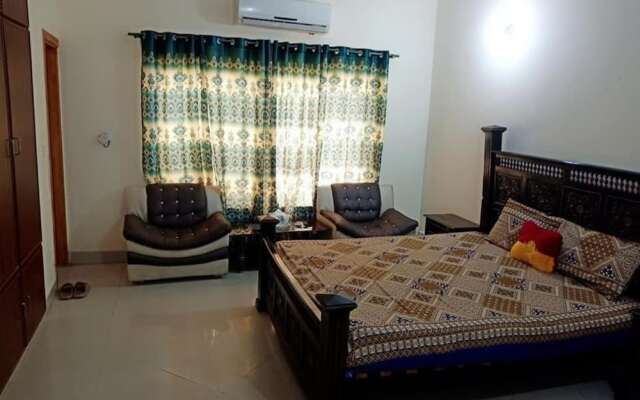 Hotel 4 Season Multan