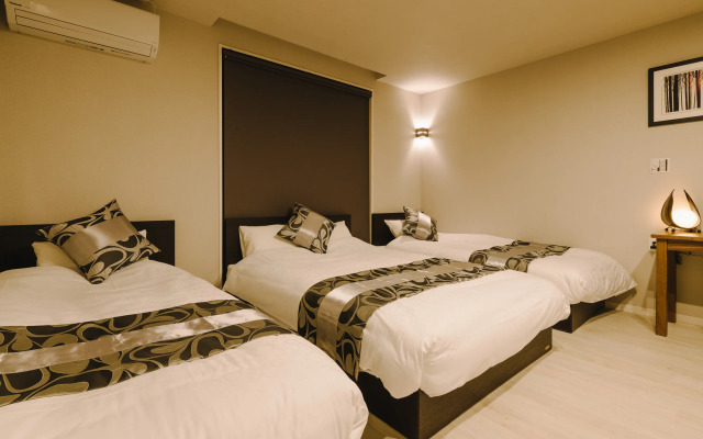 Grand Base Karatsuekiminami