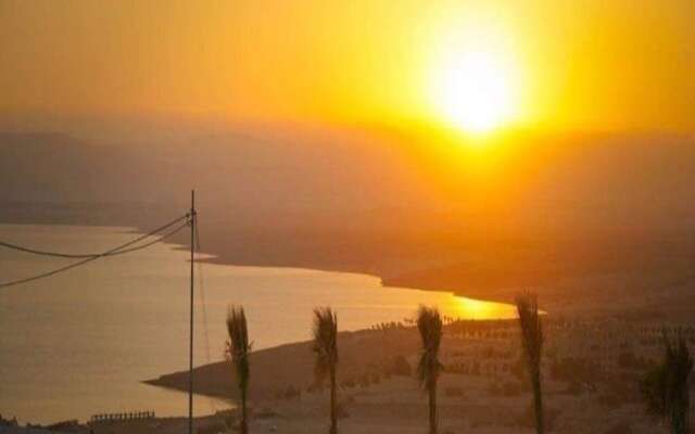 Lacasa chalet panoramic view to dead sea
