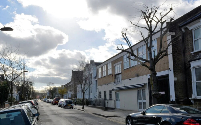 TopHome Stoke Newington